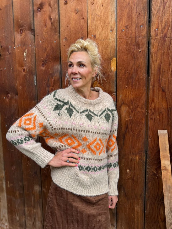 Lind LBAfterski Knit Pullover 1200 SAND