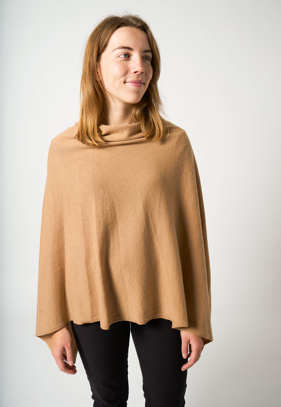 Lind LiCathie Poncho 1500 BROWN