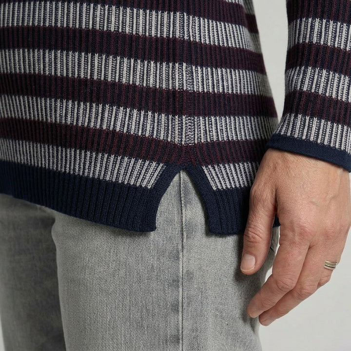 Lind LiNadia Knit Pullover 5999 NAVY BLUE